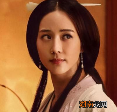 卞夫人四个儿子,三个都十分出色 卞夫人是怎么教育孩子的