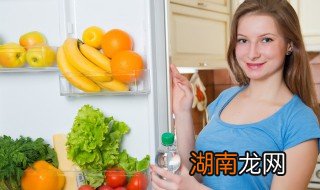 餐厅隔断旁边放冰箱可以吗 餐厅隔断旁边放冰箱可以吗冬天