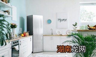 冰箱可以放在电视机旁边吗 冰箱放到电视柜旁边可以吗