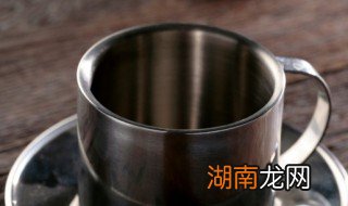 长辈过生日能送水杯吗 长辈过生日能送水杯吗女生