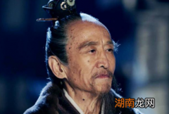 曹操的内心想法是什么?为何贾诩能猜到？