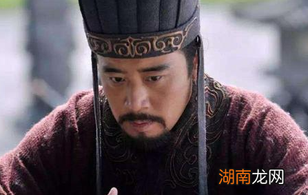 孙曹二人的儿子都是人才，为何刘备的儿子却不行呢？