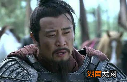 刘备是中山靖王之后，为什么会混的那么惨呢？