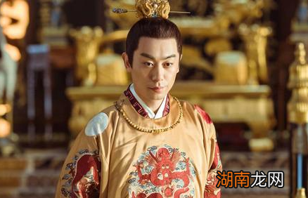 为何明朝皇帝的行事风格都非常奇怪呢？