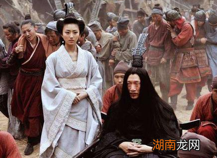 本是同门，为何庞涓要迫害孙膑？孙膑后来是如何报复的？