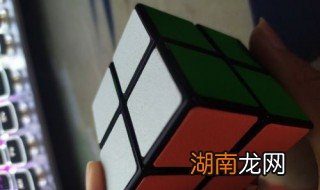 二级魔方教程一步一步图解法 你学会了吗