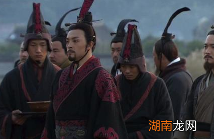 秦始皇对于人才的态度是怎样的？他手下的功臣基本都得以善终