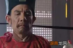 高俅本是街头的混混，他是如何成为高官的呢？